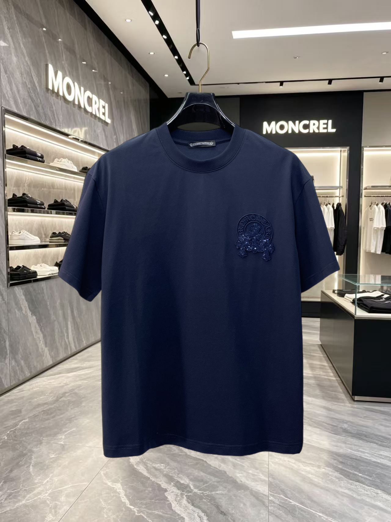 short sleeves